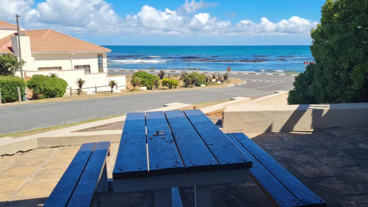Walkerbay Accommodation 간스바이 외부 사진